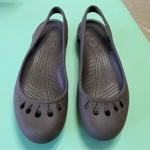CROCS Iconic Comfort Jelly Summer Flat Sandals in Brown Size 9